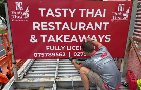 Tasty Thai Tauranga Restaurant Building Signage
